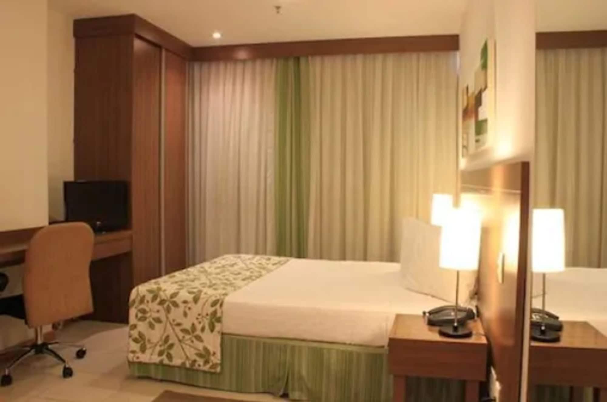 Nobile Monumental Hotel 4*